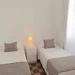 Monte Gordo Guest House Semesterbostad *