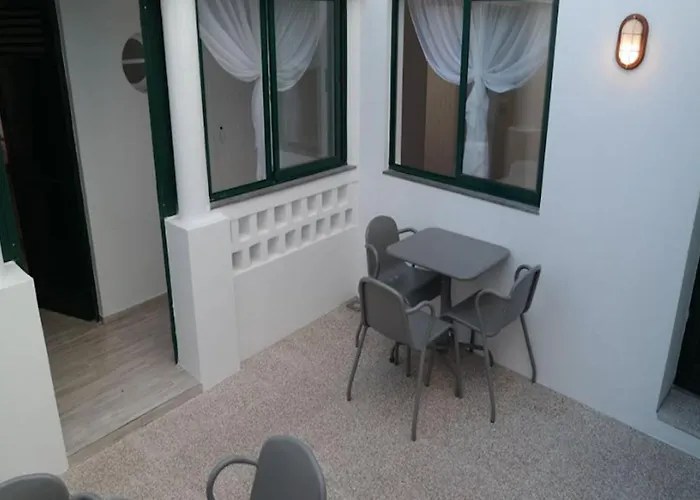 Dom wakacyjny Monte Gordo Guest House